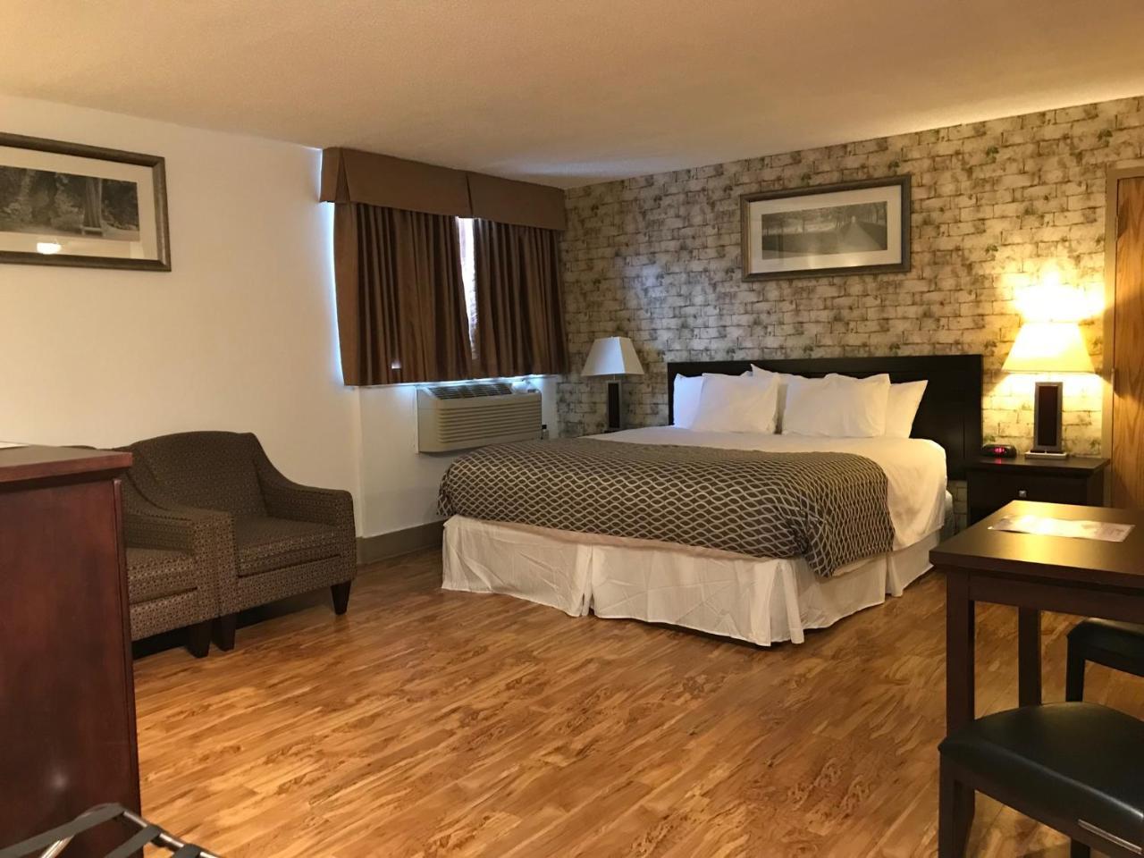 פורט מקמארי Stonebridge Hotel מראה חיצוני תמונה